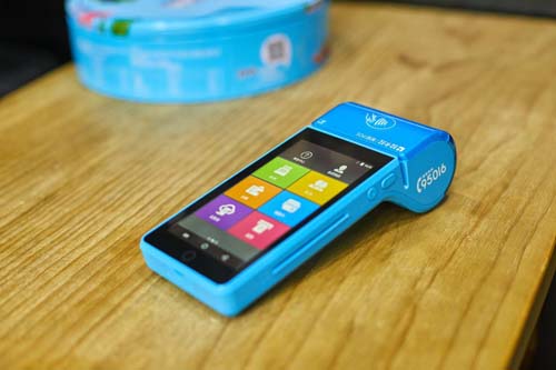 拉卡拉pos機(jī)的五大優(yōu)勢！大品牌、抗風(fēng)險(xiǎn)能力強(qiáng)