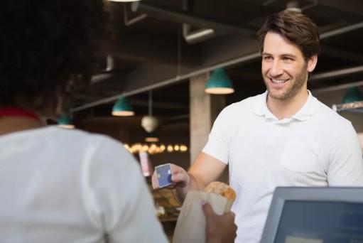 拉卡拉上半年加大外卡市場(chǎng)投入，境外卡在中國(guó)便利使用